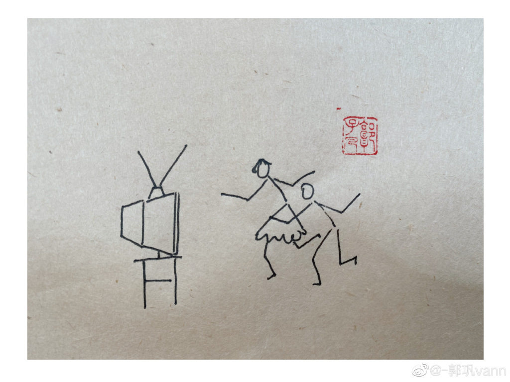 “居家到底胜居官，啼鸟声中昼掩关。​​​​”简笔画图片