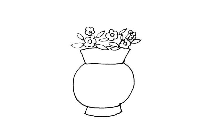 漂亮的花瓶简笔画画法步骤