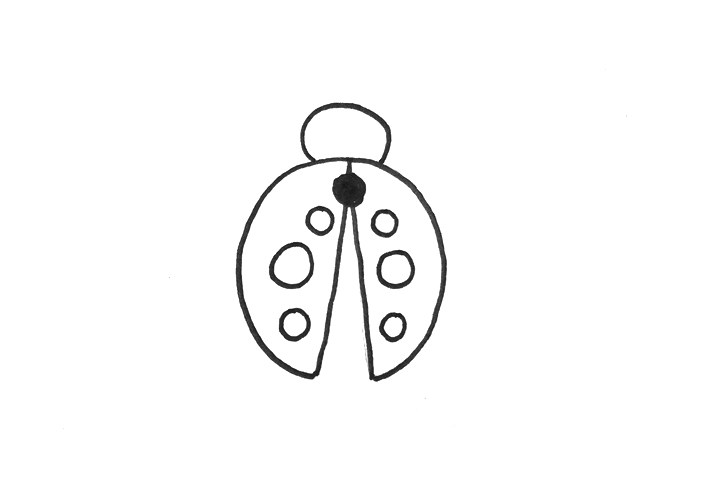七星瓢虫简笔画